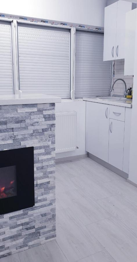 White Apartament, Brăila Buitenkant foto