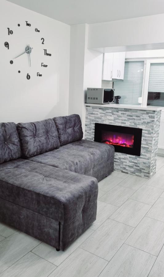 White Apartament, Brăila Buitenkant foto