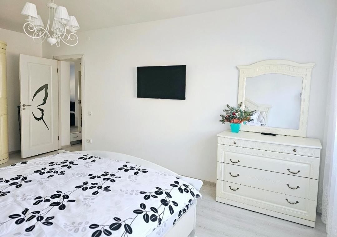 White Apartament, Brăila Buitenkant foto